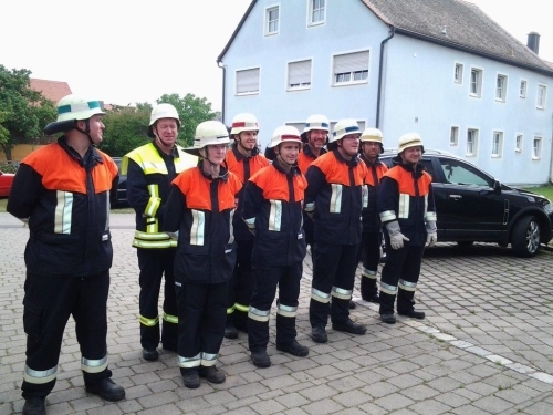 Gruppe Leistungsprüfung 2014 - Freiwillige Feuerwehr ANSBACH-NEUSES e.V.